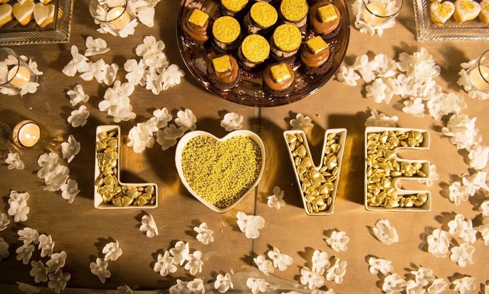 Confetti oro per matrimonio White e Gold: Dona un tocco prezioso alla tua confettata!