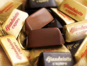 gianduiotti fondenti e al latte