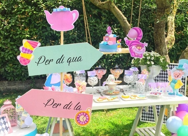 confettata tema Alice nel paese delle Meraviglie